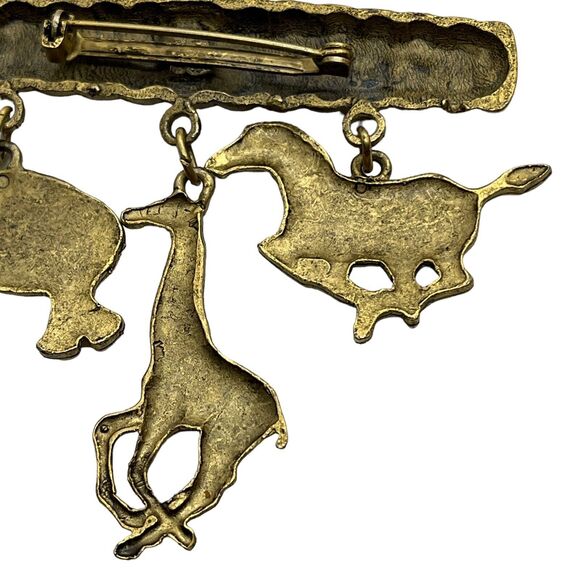 Safari Animal Pin Bar Brooch Vintage Gold Tone Dangling Elephant Giraffe Zebra - Picture 10 of 16